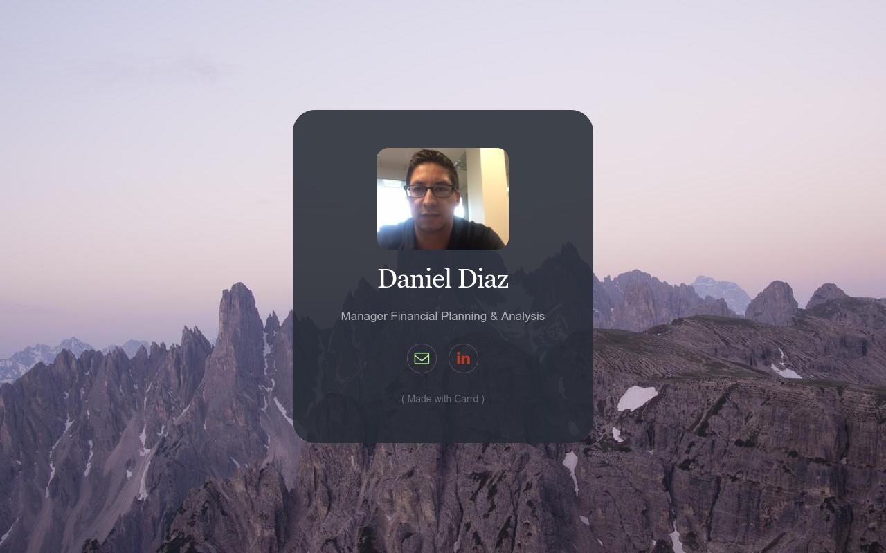 Carrd profile picture for @diaz